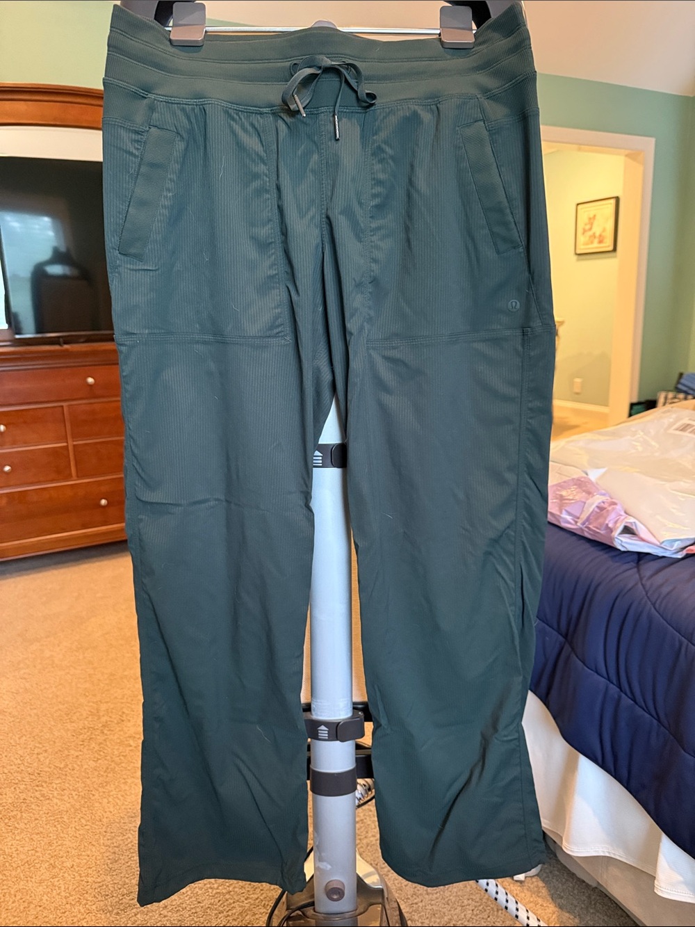 lululemon athletica Dance Studio Pants Rainforest Green 31.5”